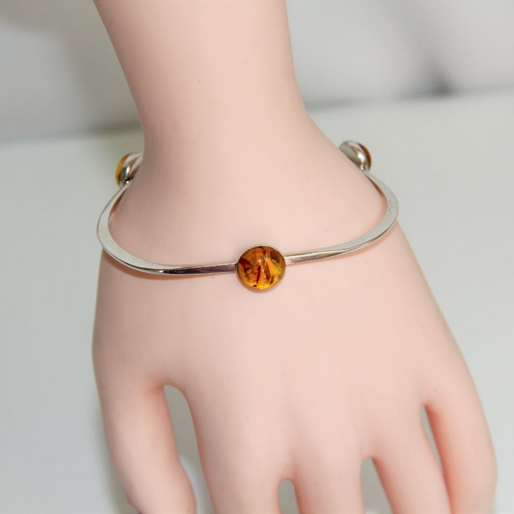 Sterling Silver Rounded Triangular Amber Cabochon - image 8